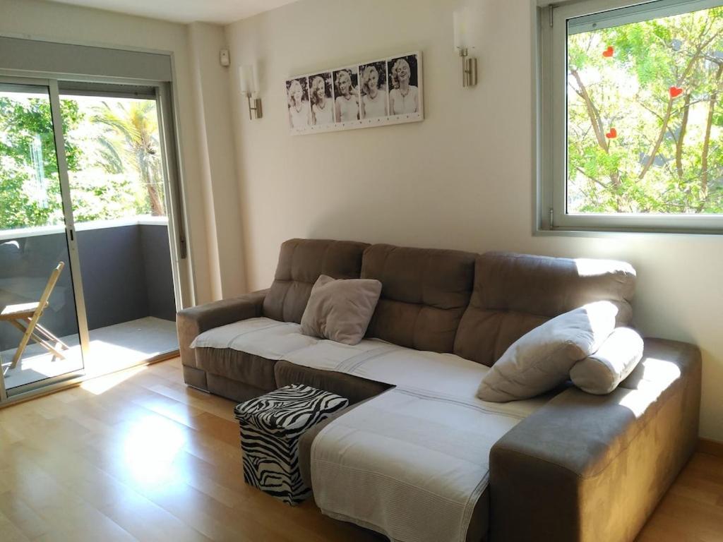 Luxury Flat, 3 Bedrooms, 2 Bathrooms And Swimming Pool Next To The Beach!! Sant Adrià de Besòs Exterior foto